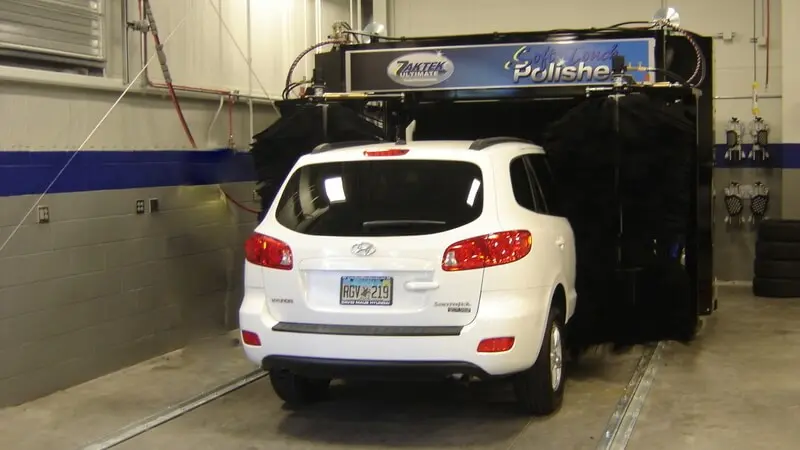 car wash photo Texas auto dealer polisher