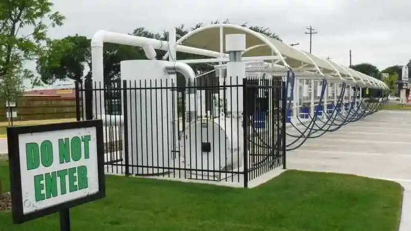 car wash photo Texas auto dealer polisher